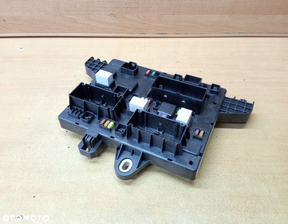 SKRZYNKA MODUŁ BSI OPEL ZAFIRA C 2.0 CDTI 13449202 - 1