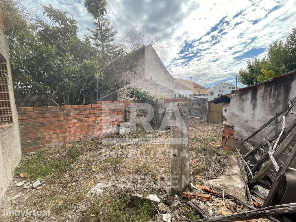 Moradia em fase de construção - Grande imagem: 3/5