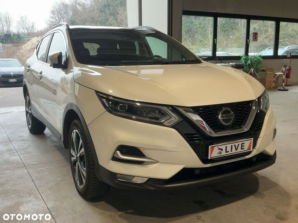 Nissan Qashqai 1.3 DIG-T N-Connecta - 2