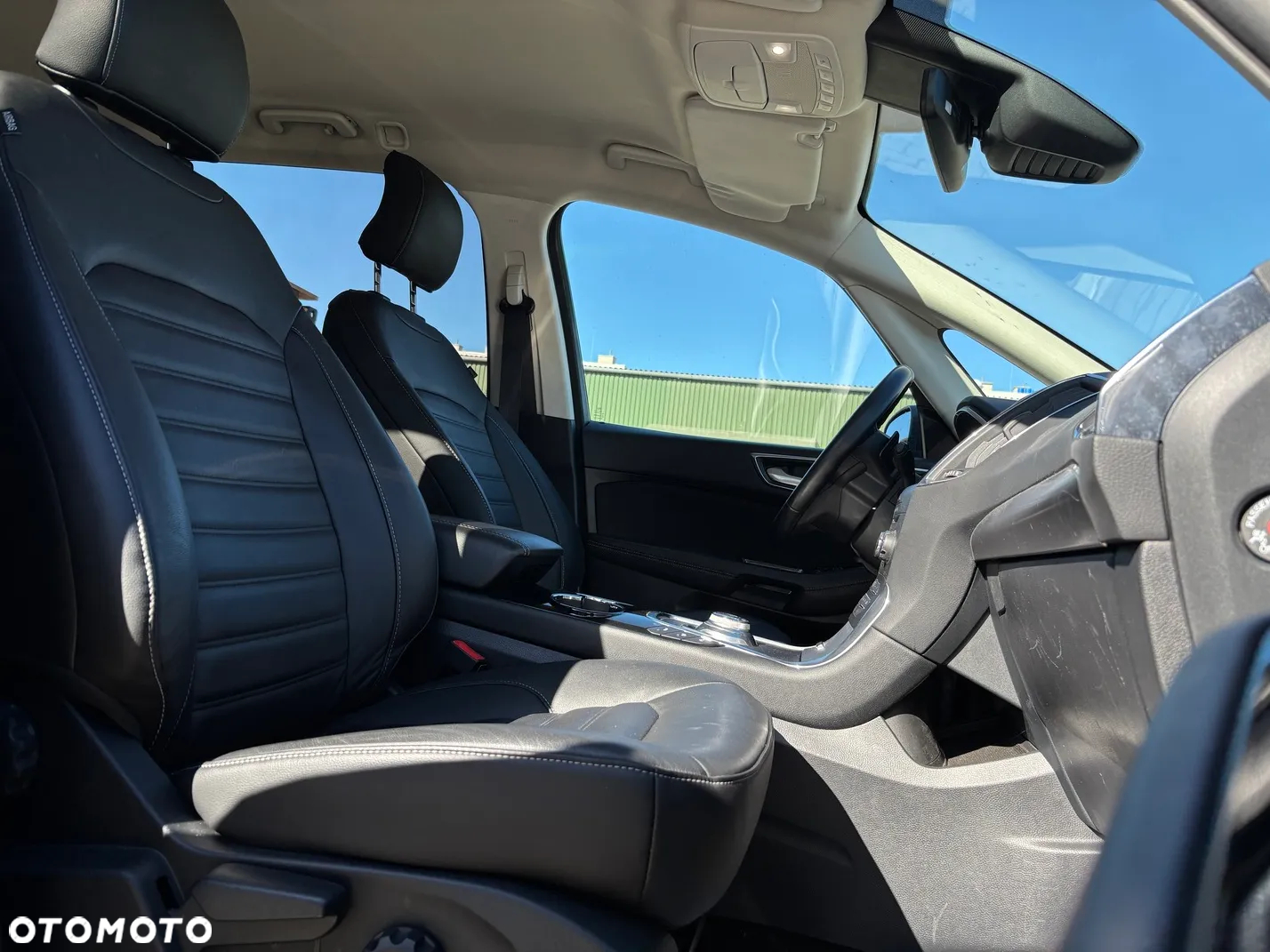 Ford Galaxy - 11