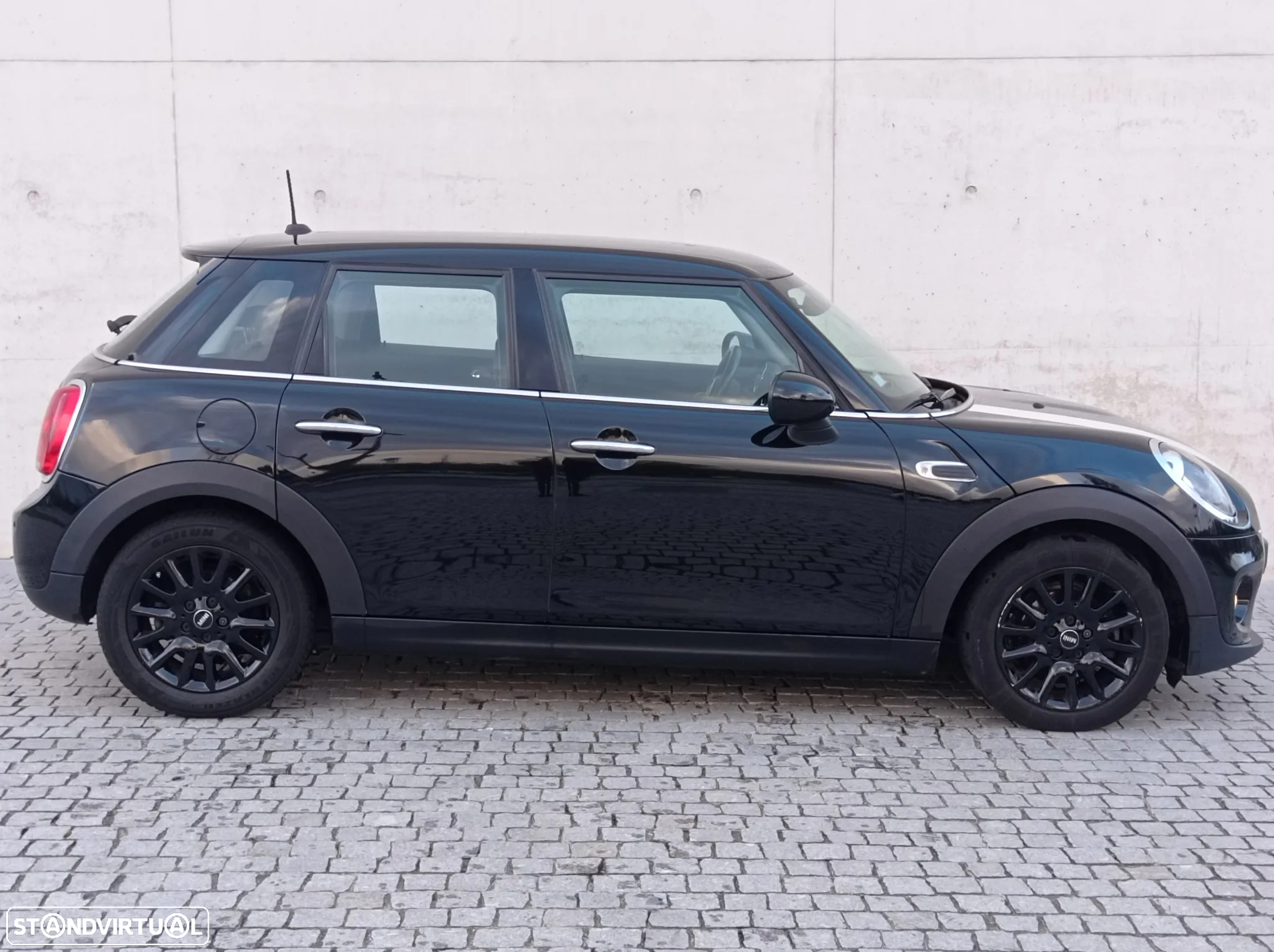 MINI 5 Portas One Auto - 3
