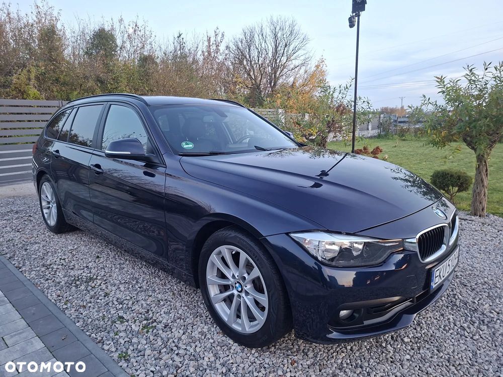 BMW Seria 3 318d Luxury Line - 6