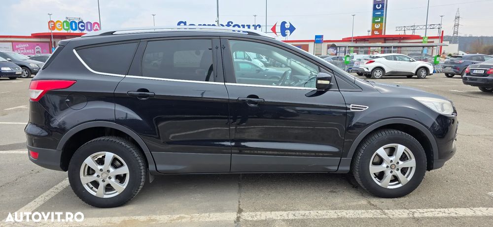 Ford Kuga 2.0 TDCi 2x4 Titanium - 7