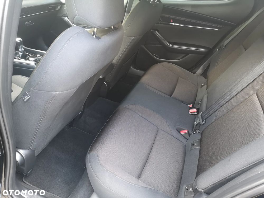 Mazda 3 SKYACTIV-D 1.8 - 26