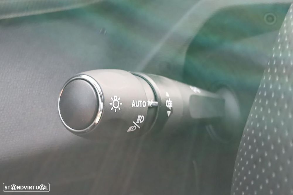 Peugeot e-308 54 kWh GT - 12