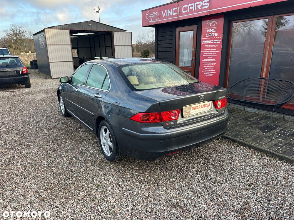 Honda Accord 2.0 i Executive - 7