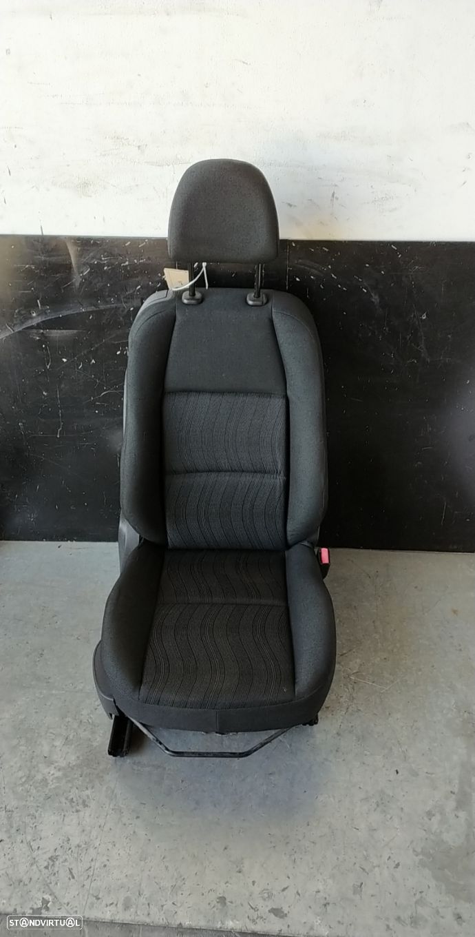 Banco Fte Dto Peugeot 207 (Wa_, Wc_) - 1