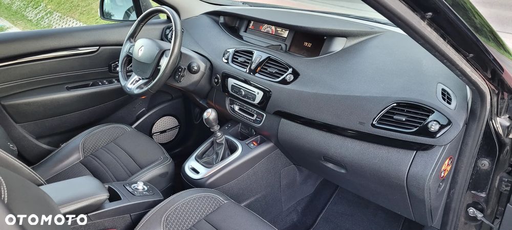 Renault Scenic Energy TCe 130 S&S Xmod Bose Edition - 13