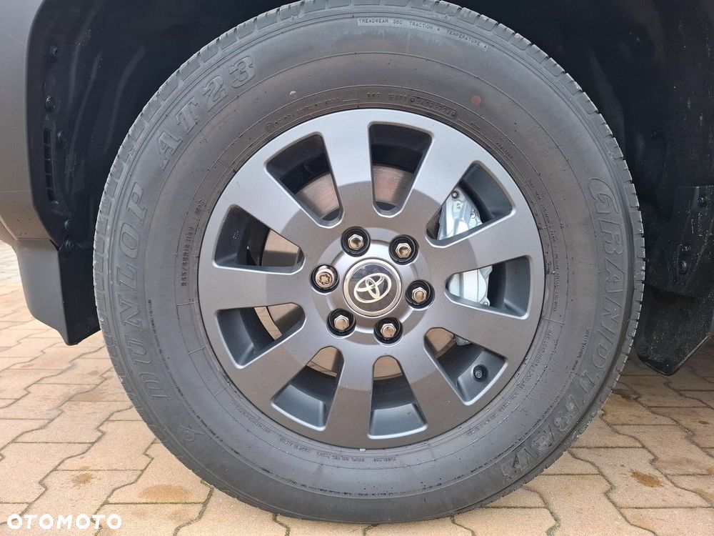 Toyota Land Cruiser LC 2.8 D-4D First Edition - 22