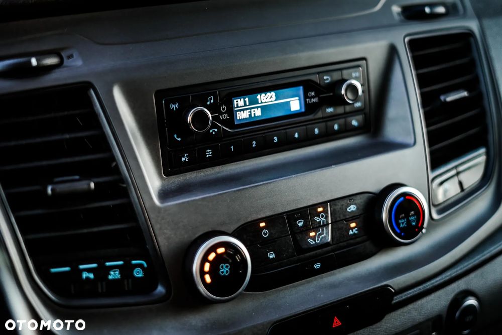 Ford Transit - 10