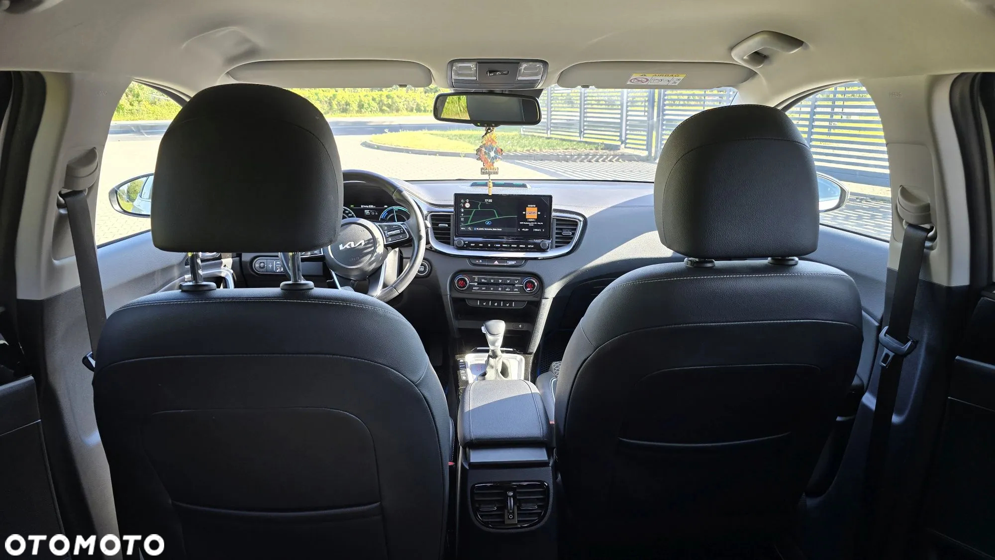 Kia XCeed 1.6 GDI PHEV L Business Line DCT - 12