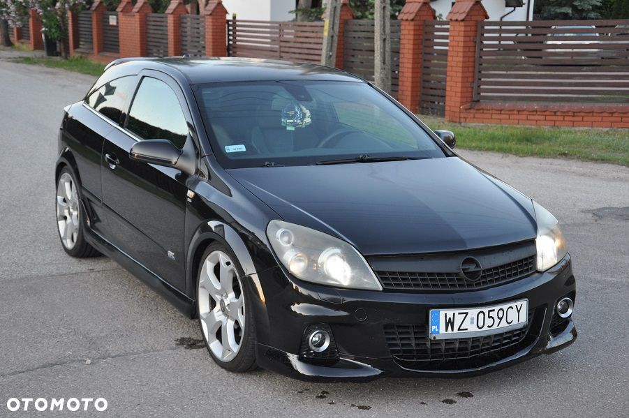 Opel Astra 1.9 CDTI Cosmo - 9