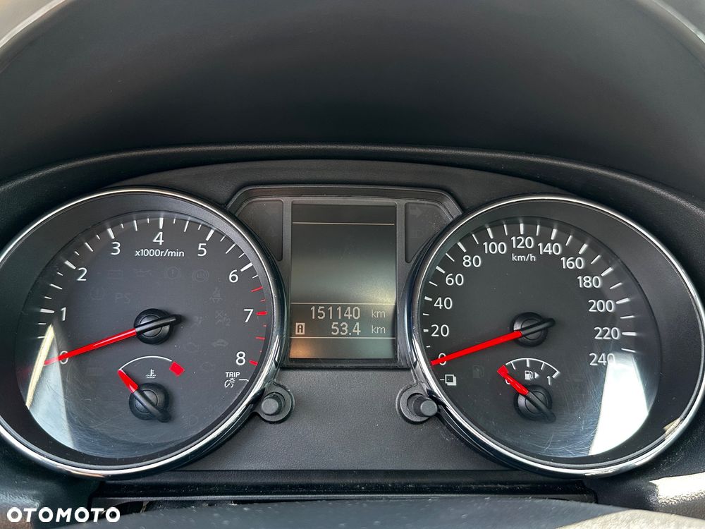 Nissan Qashqai 1.6 360 - 32