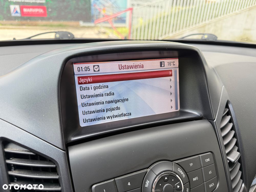 Chevrolet Orlando - 12