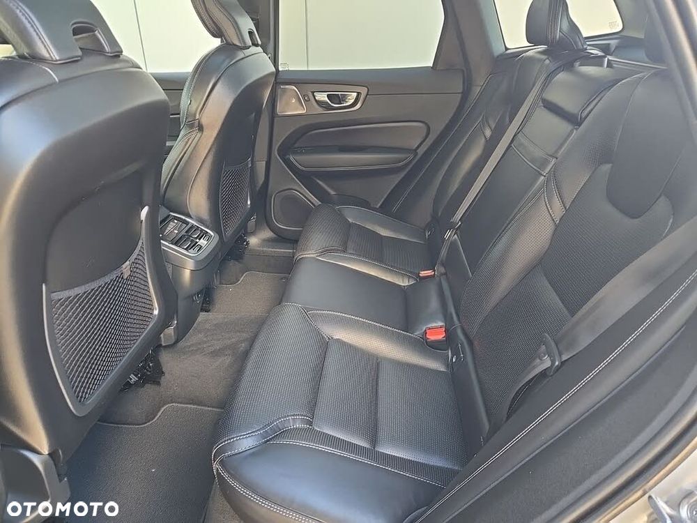 Volvo XC 60 - 10