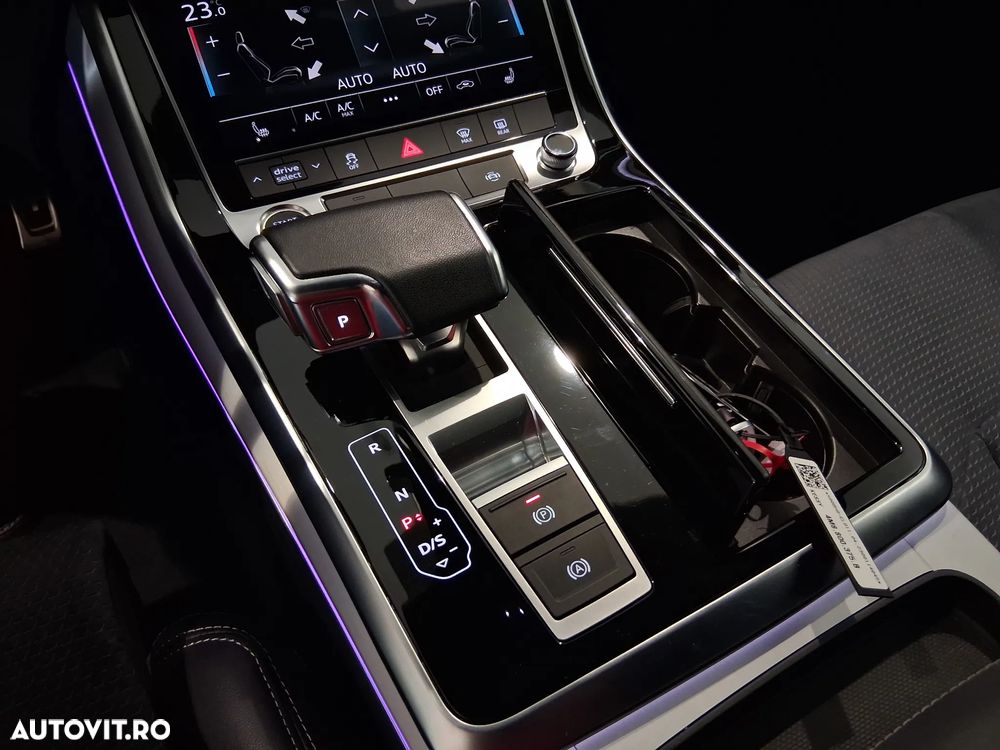 Audi Q8 3.0 50 TDI quattro Tiptronic MHEV - 23