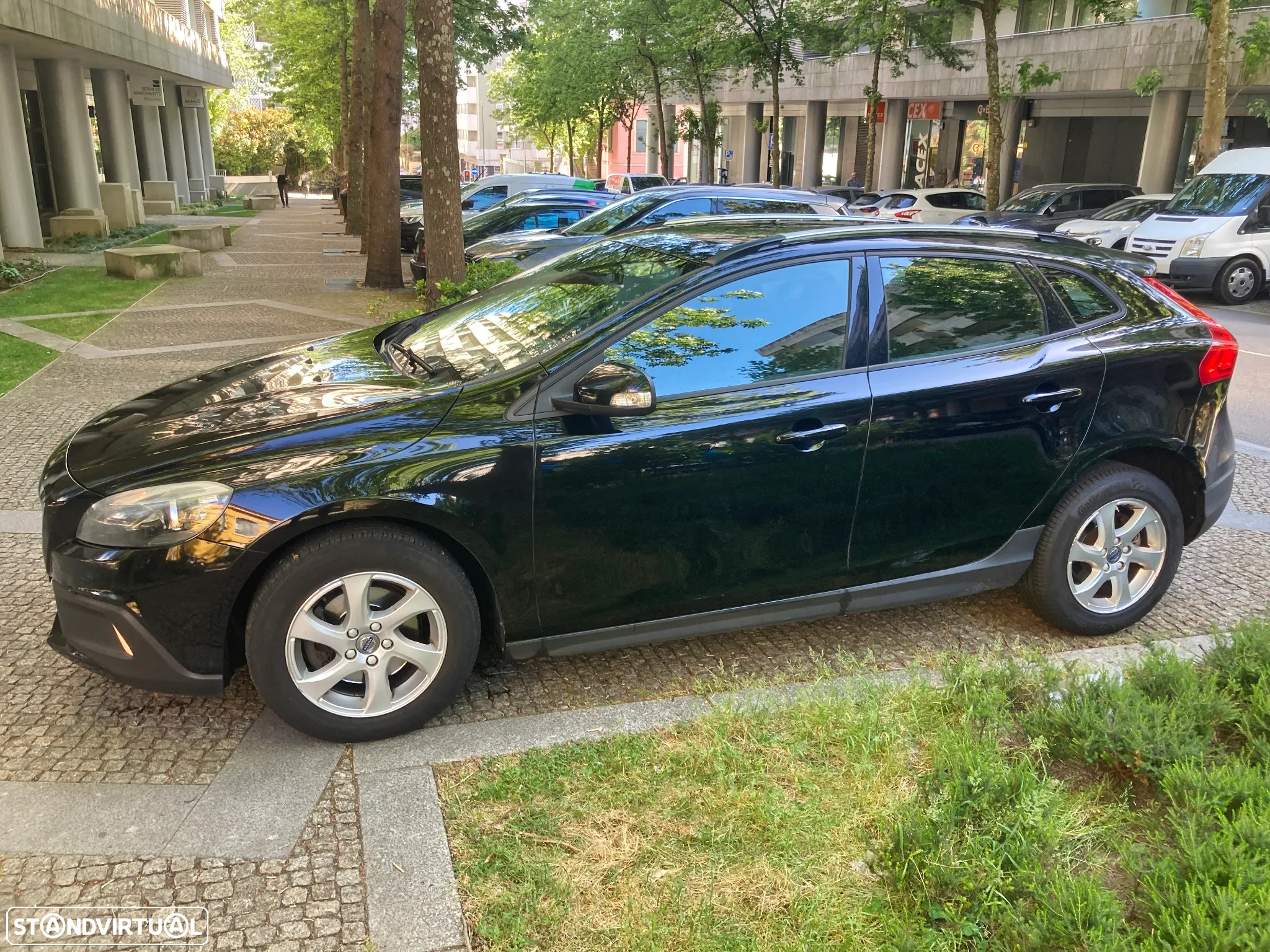 Volvo V40 Cross Country 1.6 D2 Kinetic - 12