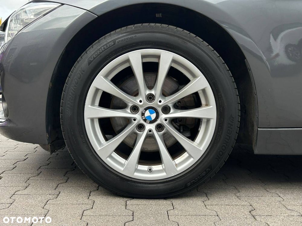 BMW Seria 3 320d xDrive Sport Line Shadow - 38