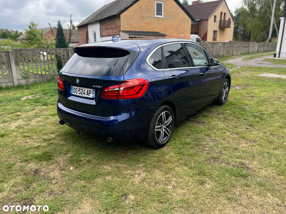 BMW Seria 2 225i Active Tourer Sport Line - 12