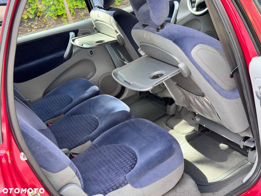 Citroën Xsara Picasso - 8