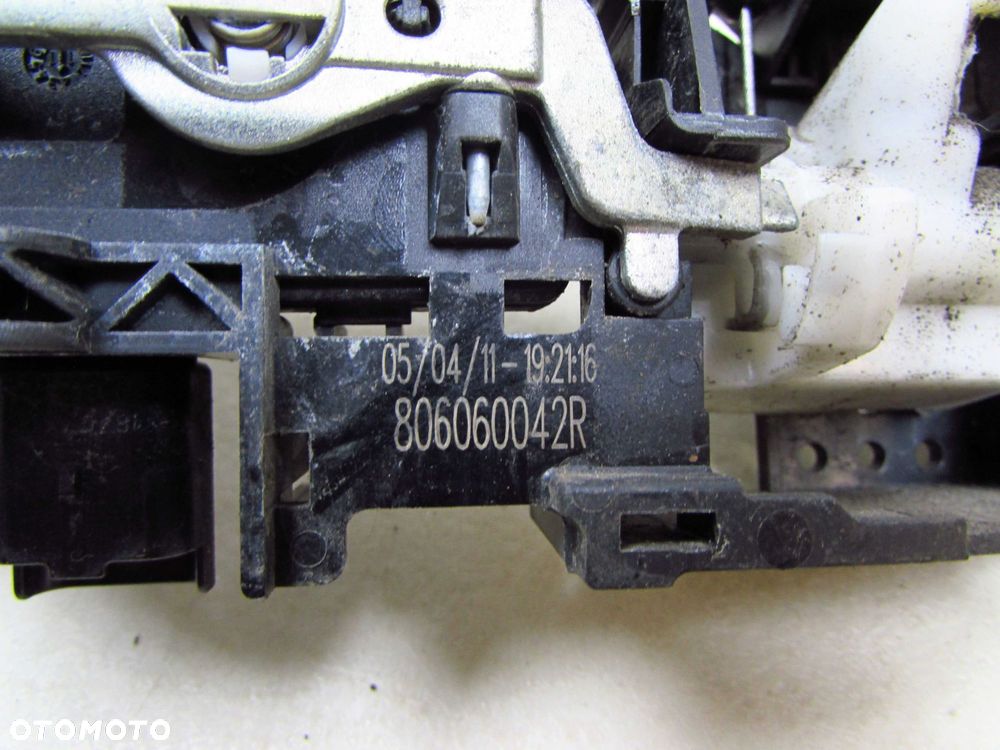 RENAULT MEGANE III 08-16 ZAMEK DRZWI PRAWY PRZOD 806060042R - 6