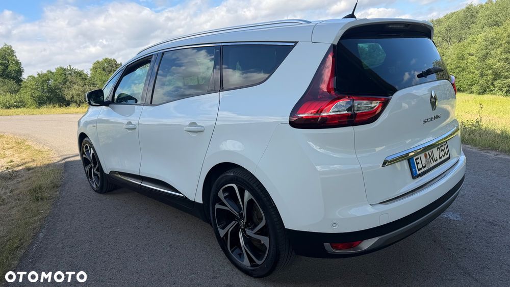 Renault Grand Scenic Gr 1.7 Blue dCi Bose EDC - 11