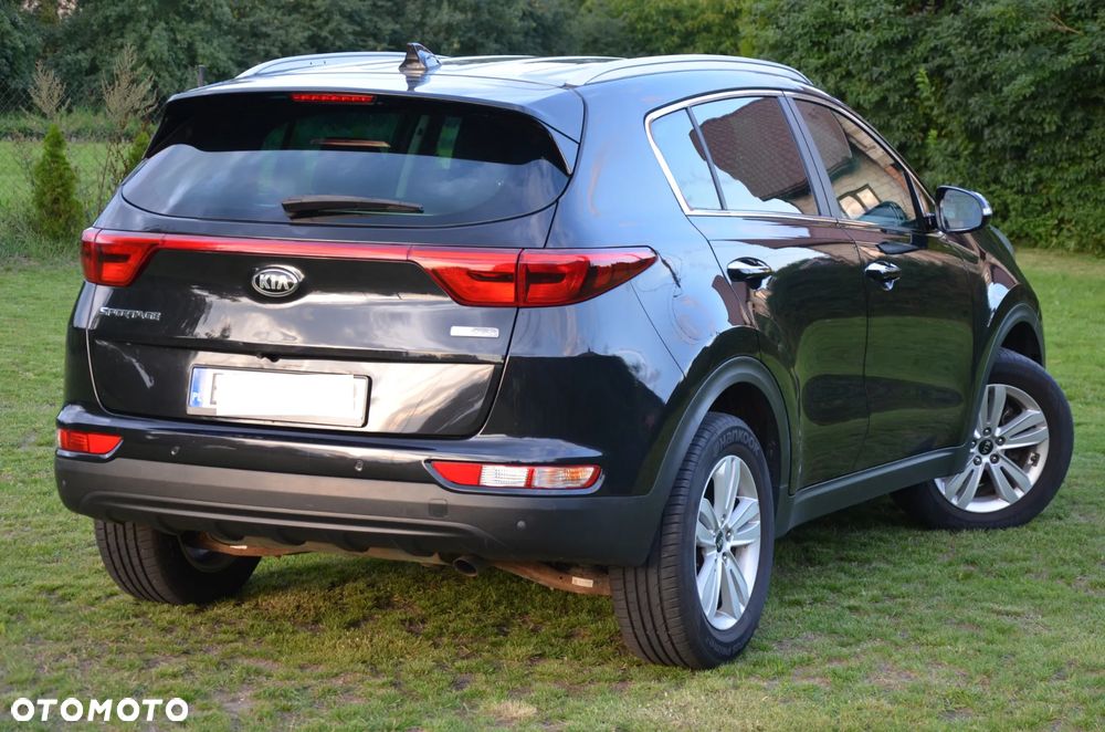 Kia Sportage 1.7 CRDI 2WD ISG Dream-Team Edition - 8