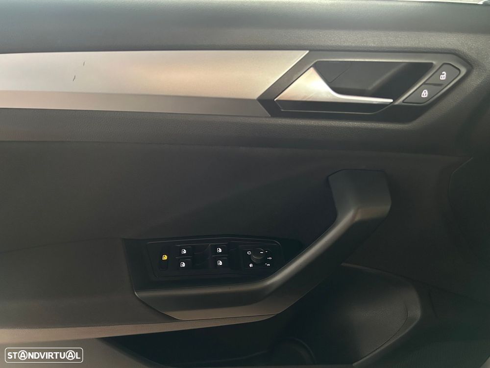 VW T-Roc 1.0 TSI Style - 33
