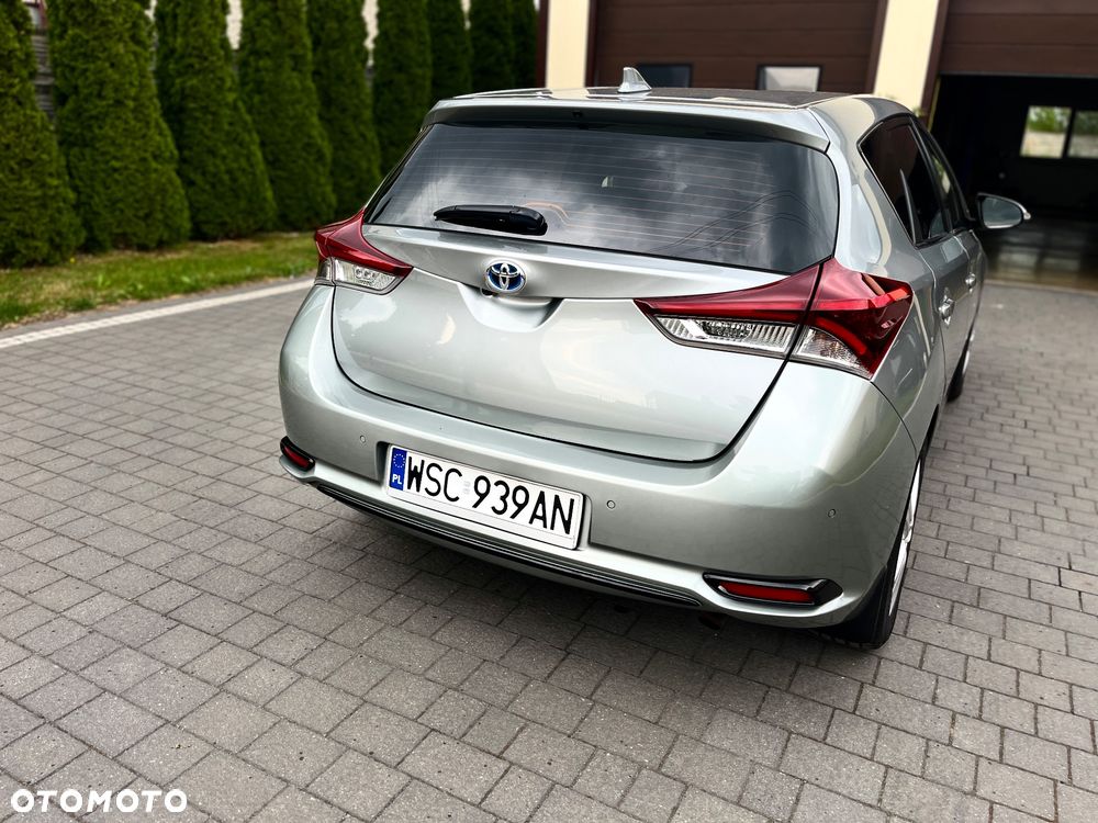 Toyota Auris 1.6 Premium - 15