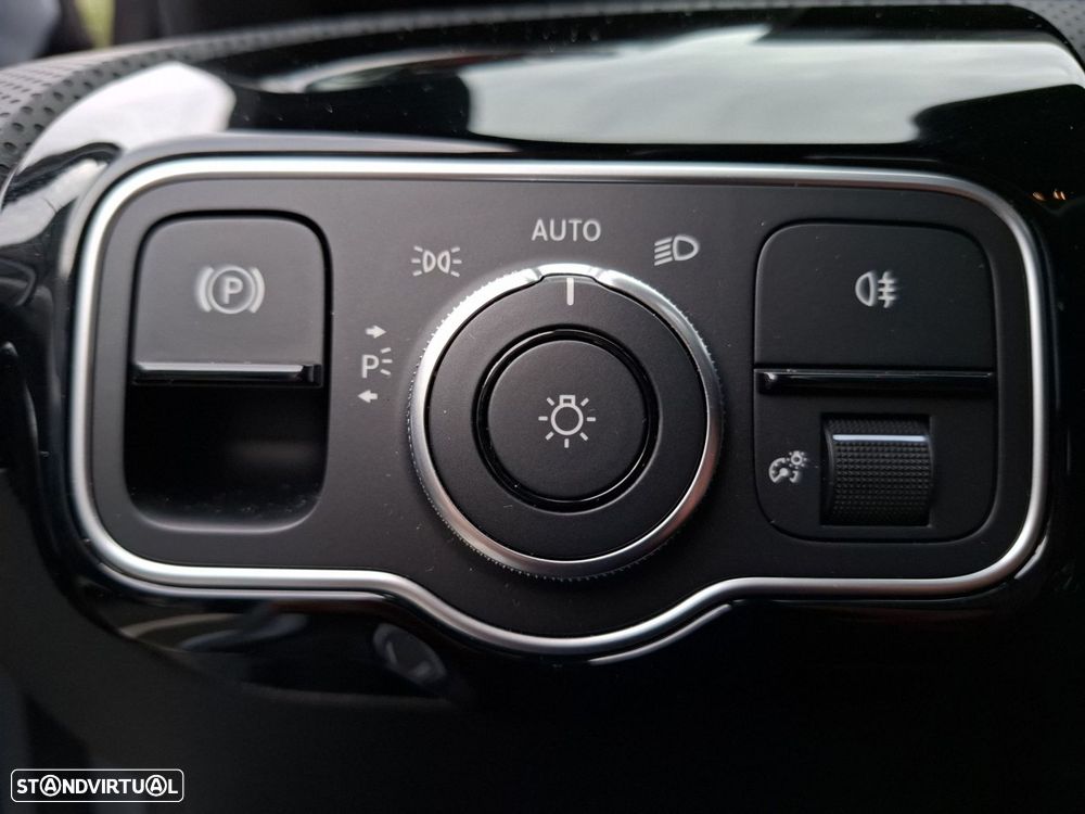 Mercedes-Benz A 200 - 20