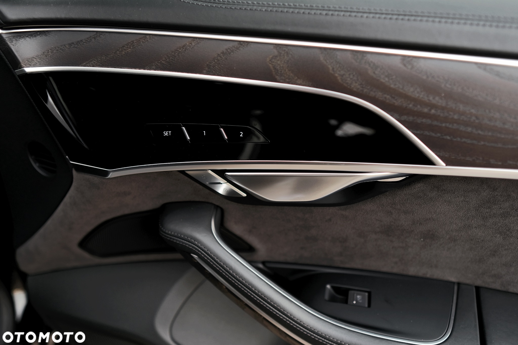 Audi A8 L 55 TFSI quattro tiptronic - 23