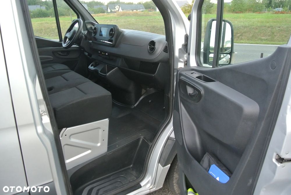 Mercedes-Benz SPRINTER 315 - 15