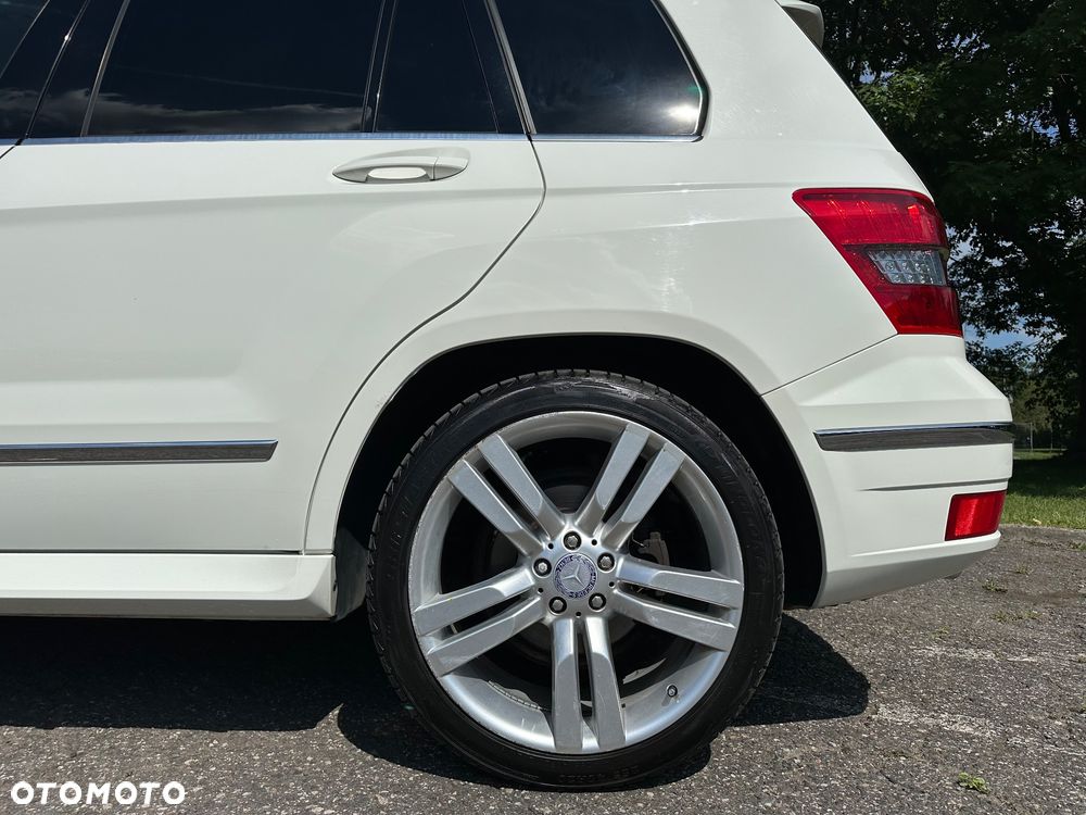 Mercedes-Benz GLK - 16