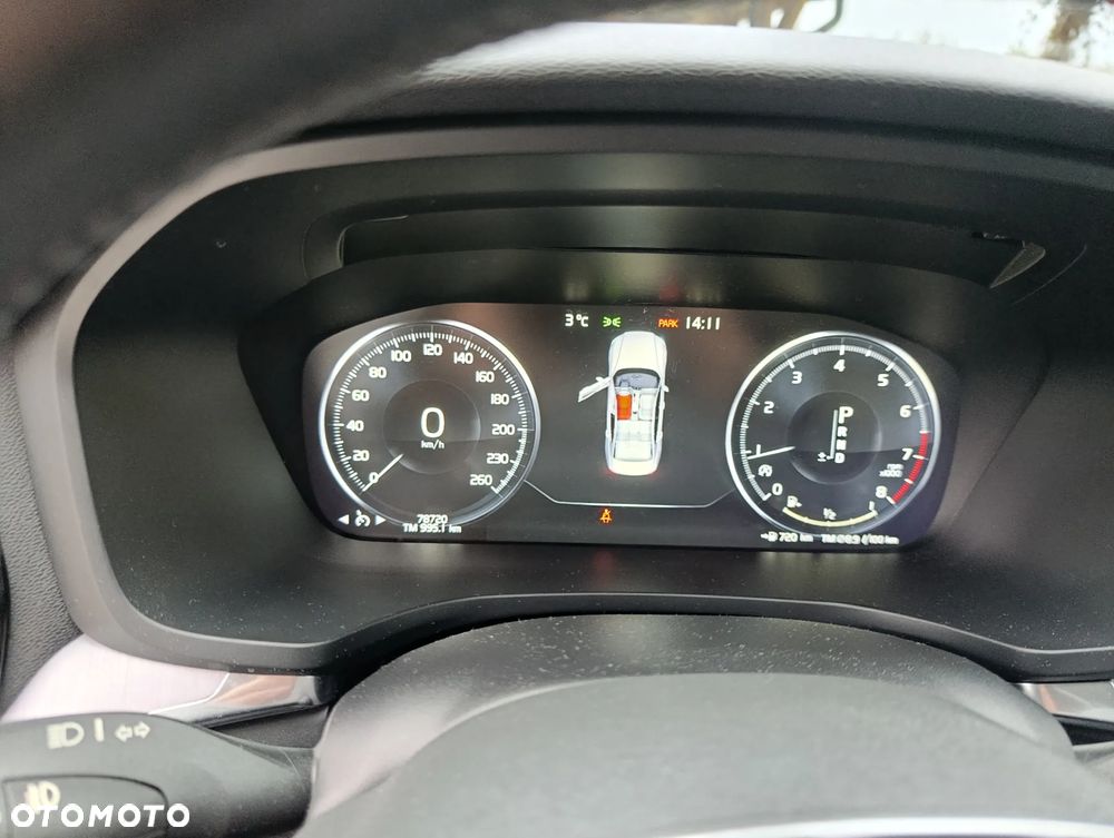 Volvo S60 T5 Momentum Pro - 7