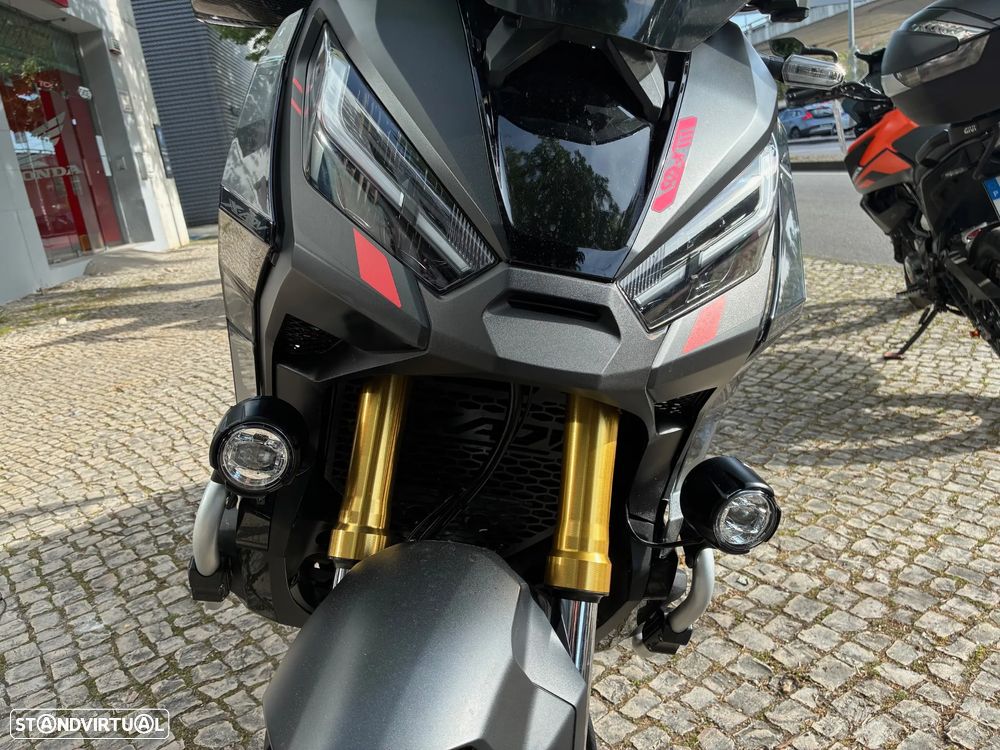 Honda X-ADV 750 IA - 11