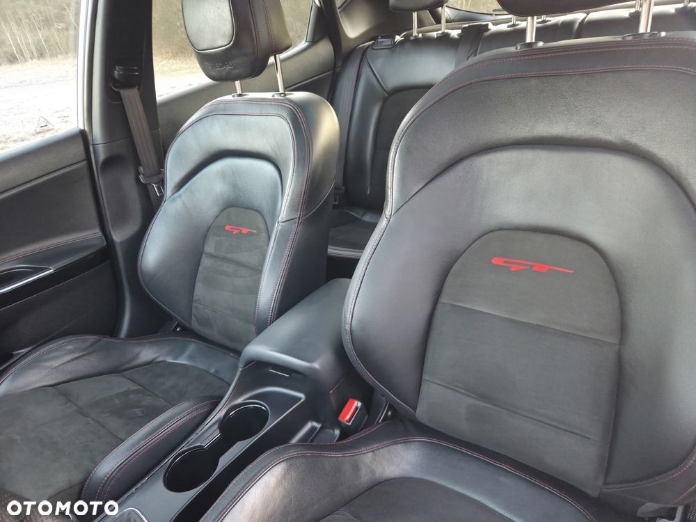 Kia Ceed 1.6 T-GDI GT-Challenge - 14