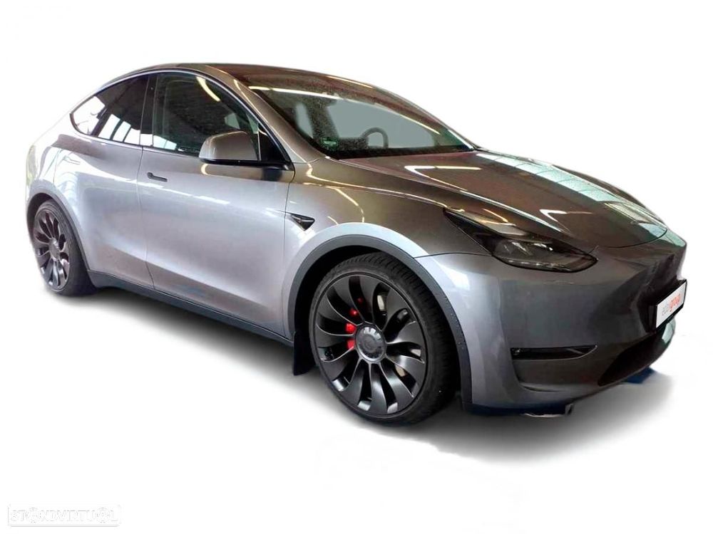 Tesla Model Y Performance Dual Motor AWD - 1