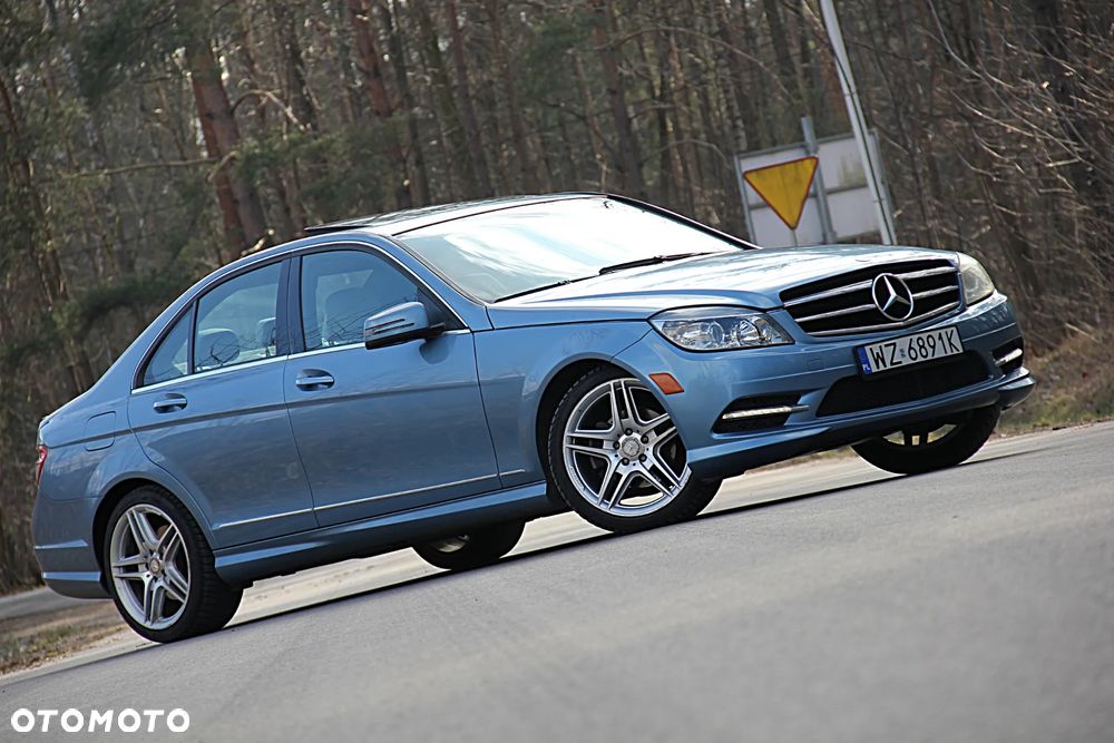 Mercedes-Benz Klasa C 300 7G-TRONIC SPORT EDITION - 3