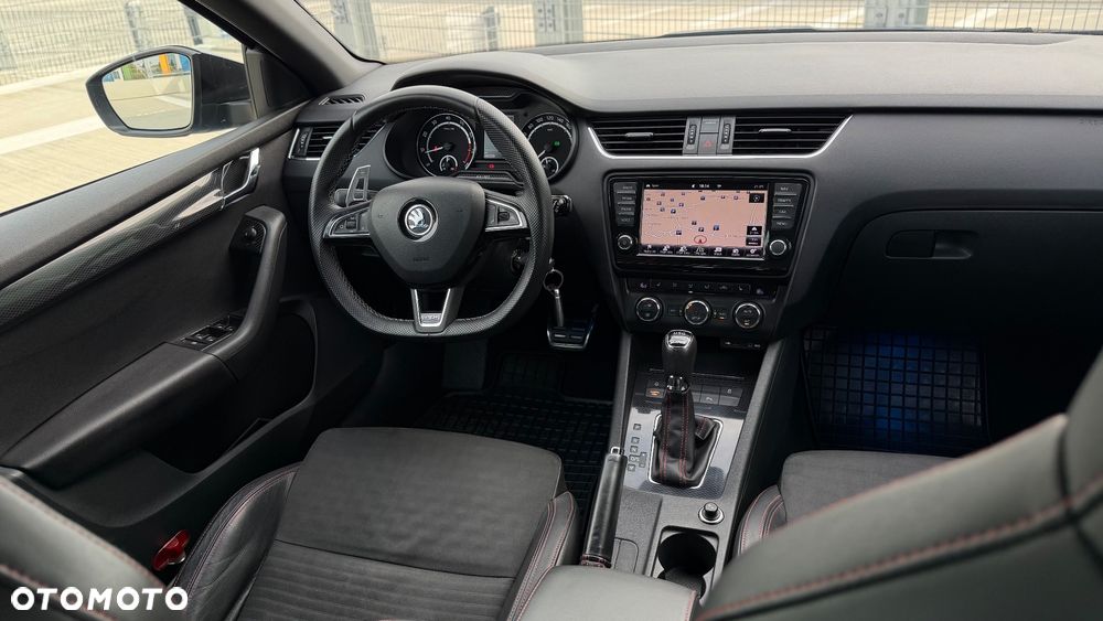 Skoda Octavia 2.0 TSI RS DSG - 13