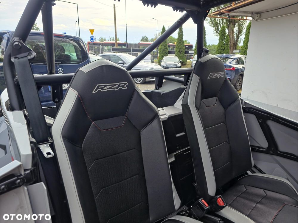 Polaris RZR - 21