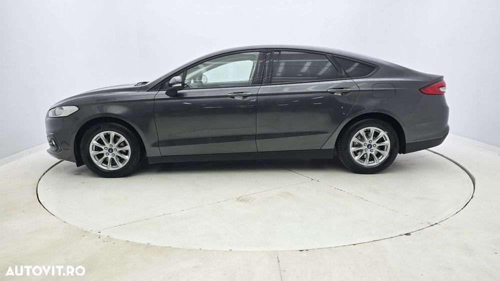 Ford Mondeo 2.0 TDCi Aut. Trend - 9