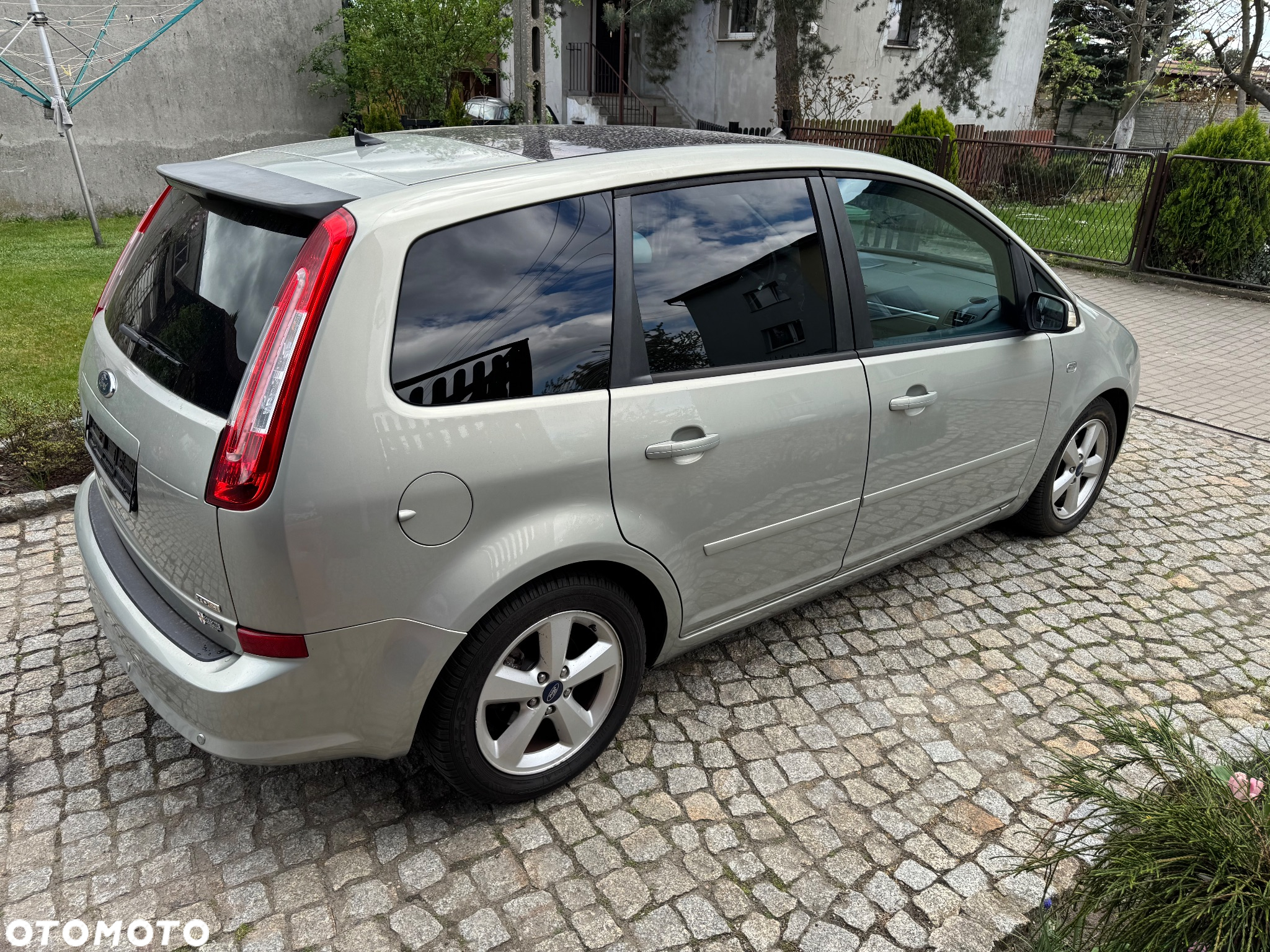 Ford C-MAX 1.6 TDCi DPF Titanium - 4
