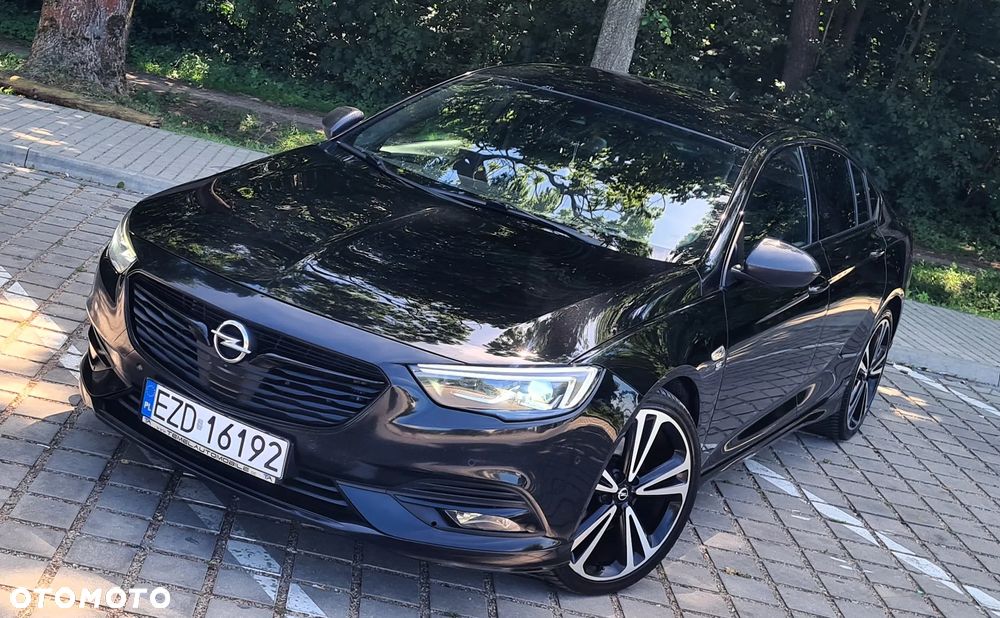 Opel Insignia 2.0 BiTurbo D 4x4 Automatik Ultimate Exclusive - 1