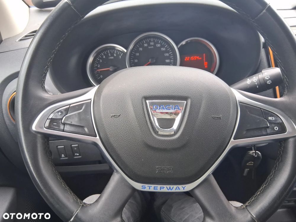 Dacia Lodgy TCe 115 Stepway - 7