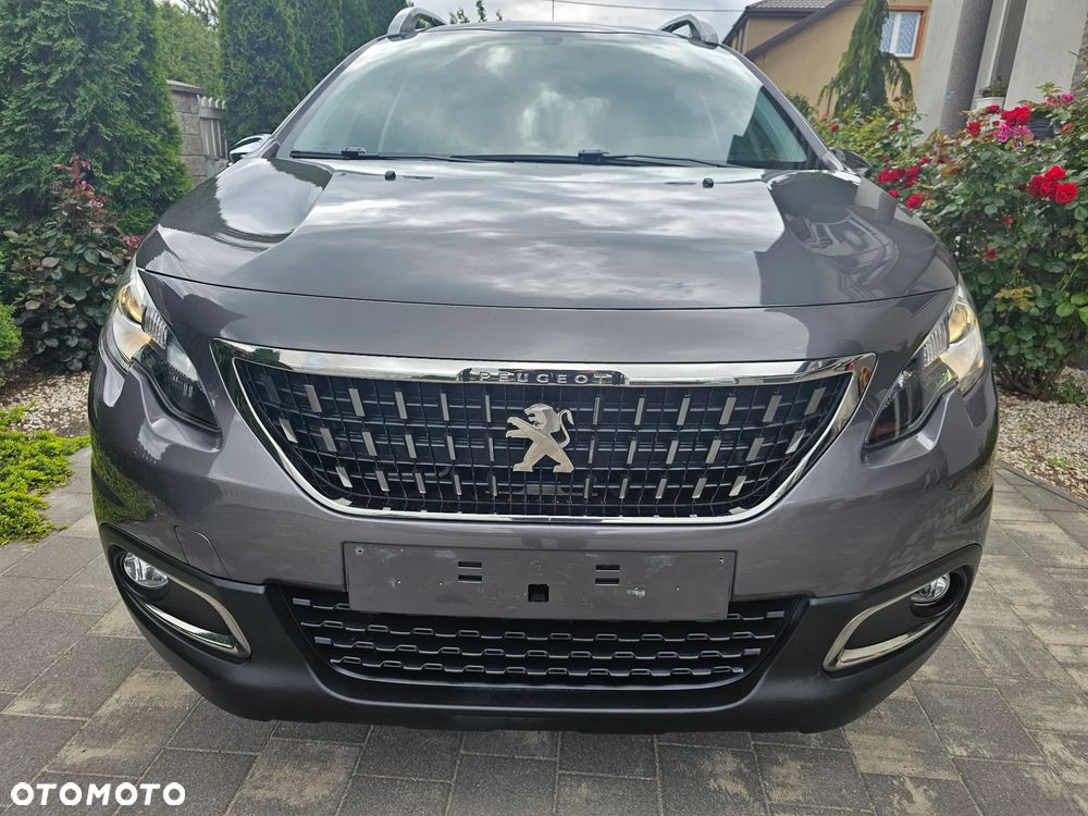 Peugeot 2008 PureTech 82 Style - 2
