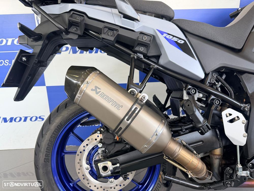 Suzuki DL 1050RR - 10