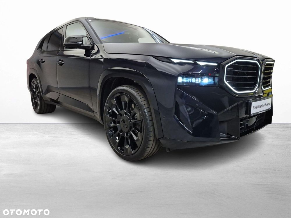 BMW XM - 21