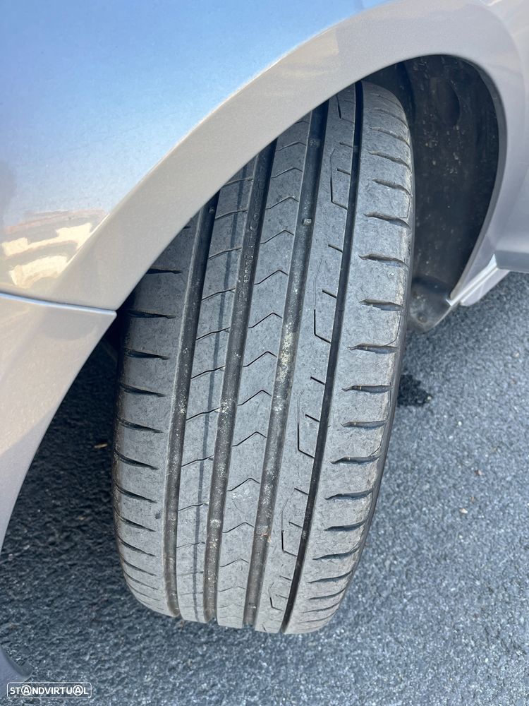 Peugeot 308 SW ver-puretech-130-eat6-stop-start-gt--line-edition - 15