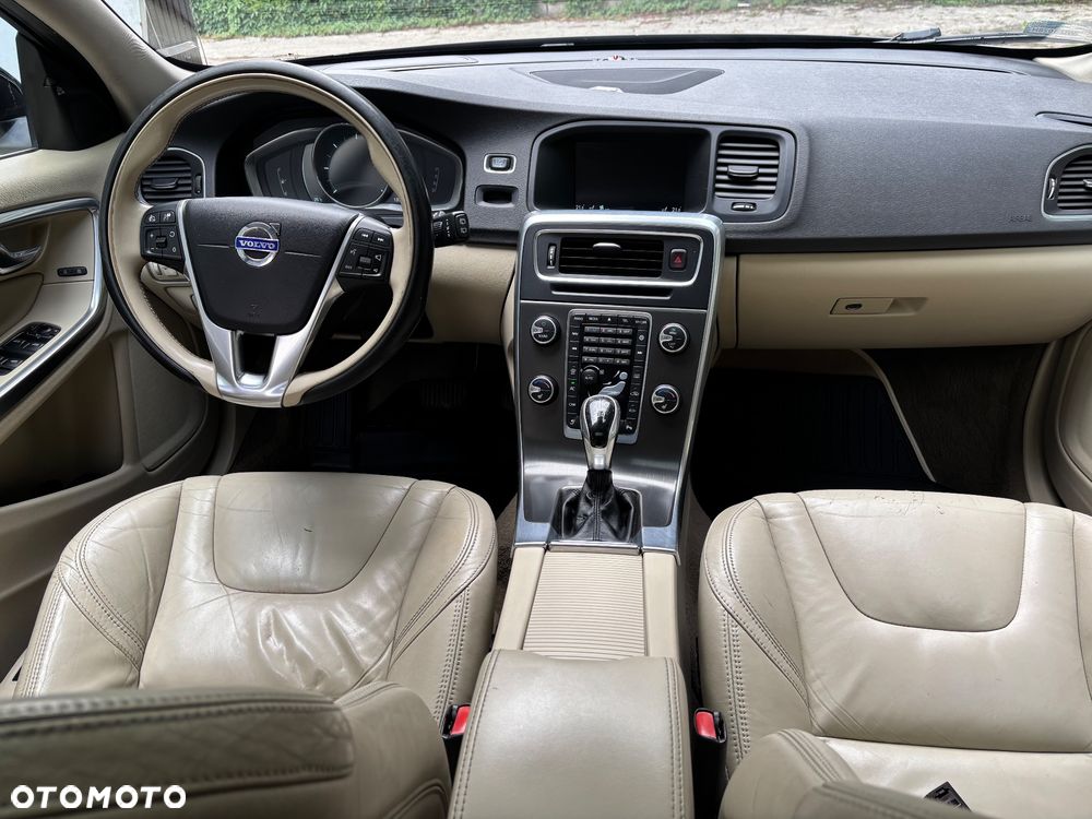 Volvo V60 - 5