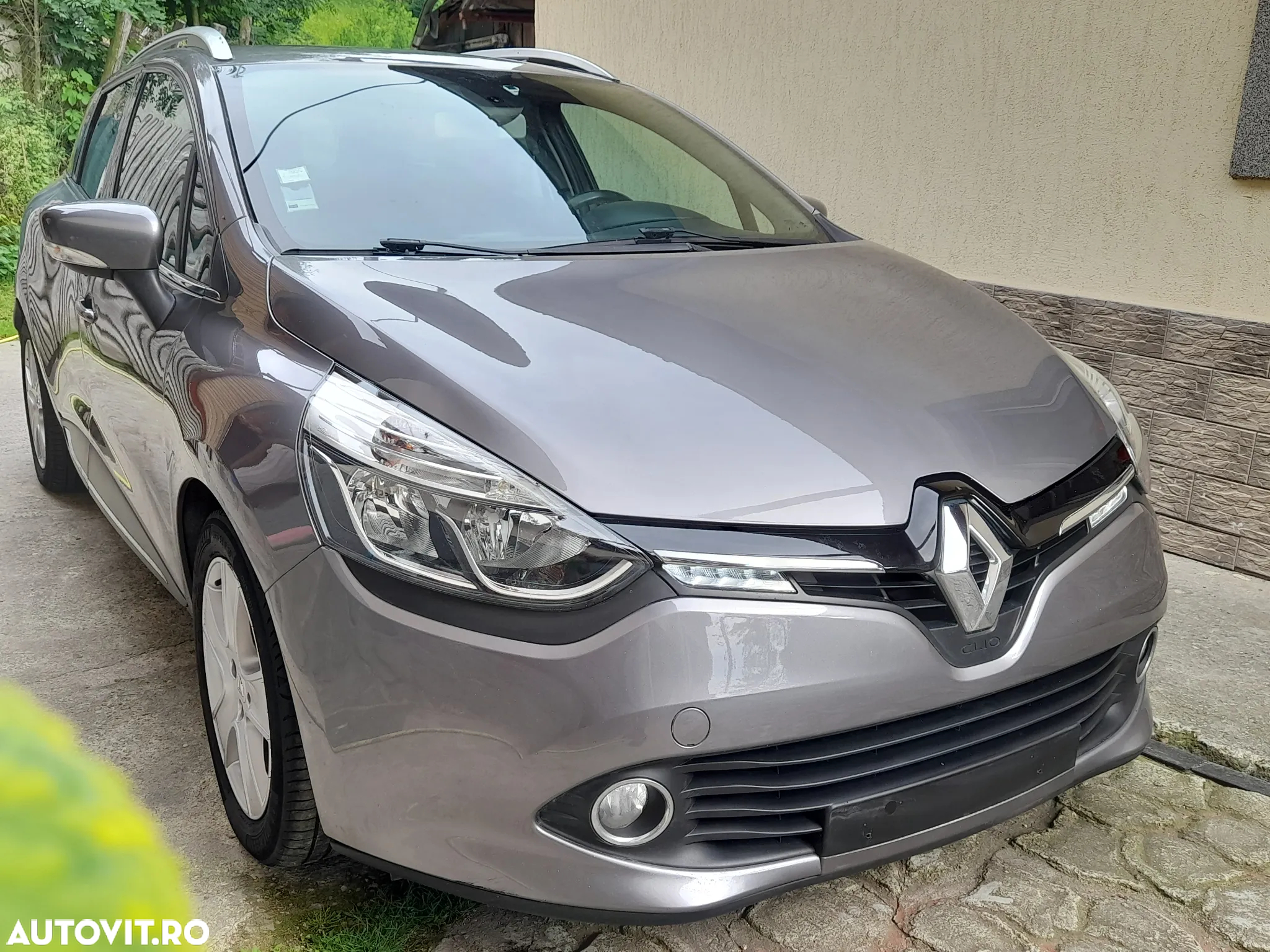 Renault Clio (Energy) dCi 90 Start & Stop INTENS - 10